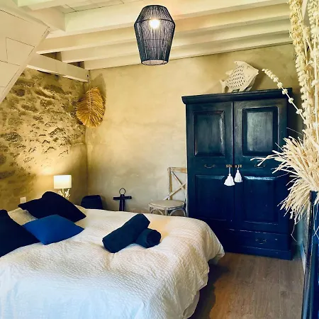 Holiday home Maison Maillots Et Bigorneaux, 15 Pers, Jacuzzi, 40m De La *