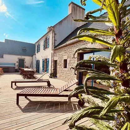 Maison Maillots Et Bigorneaux, 15 Pers, Jacuzzi, 40m De La Kerlouan