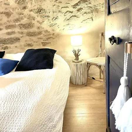 Maison Maillots Et Bigorneaux, 15 Pers, Jacuzzi, 40m De La Holiday home *
